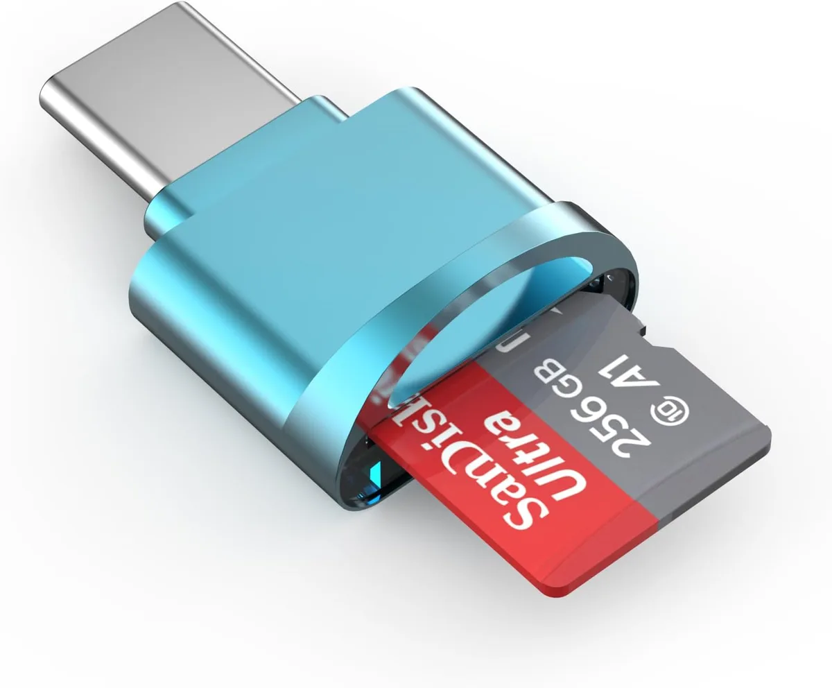 USB-C SD card reader