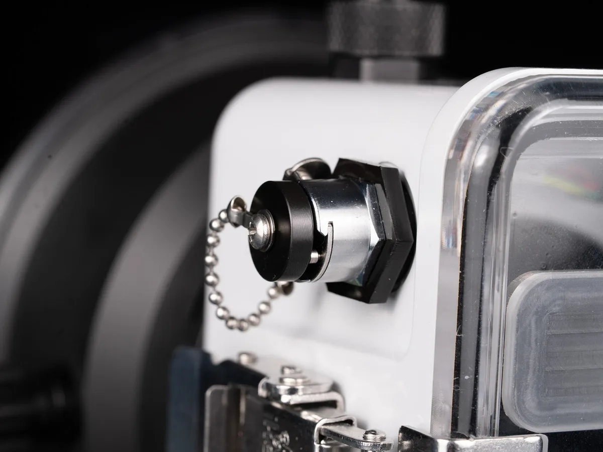 vacuum test underwater housing