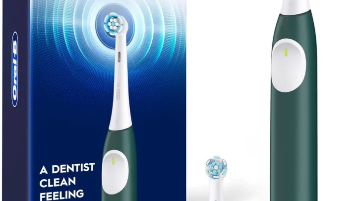 Why Does My Oral B Toothbrush Keep Flashing Green